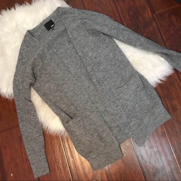 Aritzia Sweaters - Aritzia Wilfred Free Sweater